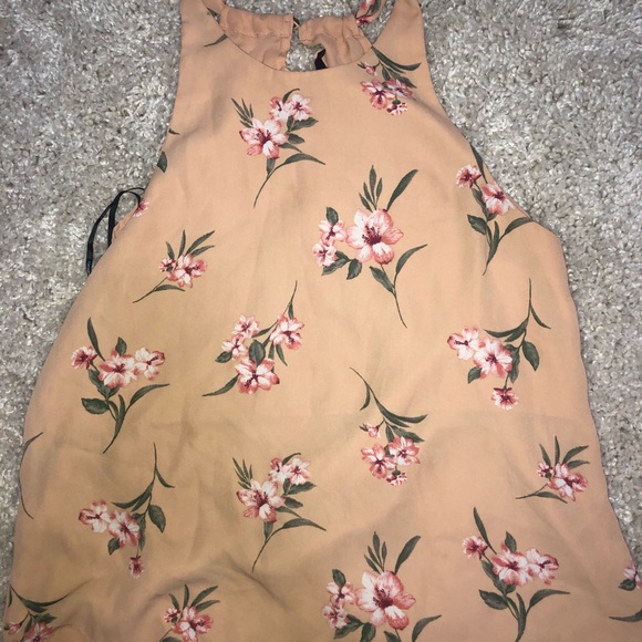Pinkish tan floral print shirt - Picture 3 of 6